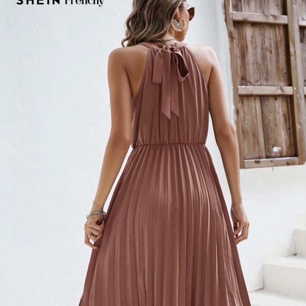 SHEIN Mauve Pink Pleated Dress - Picture 2 of 6